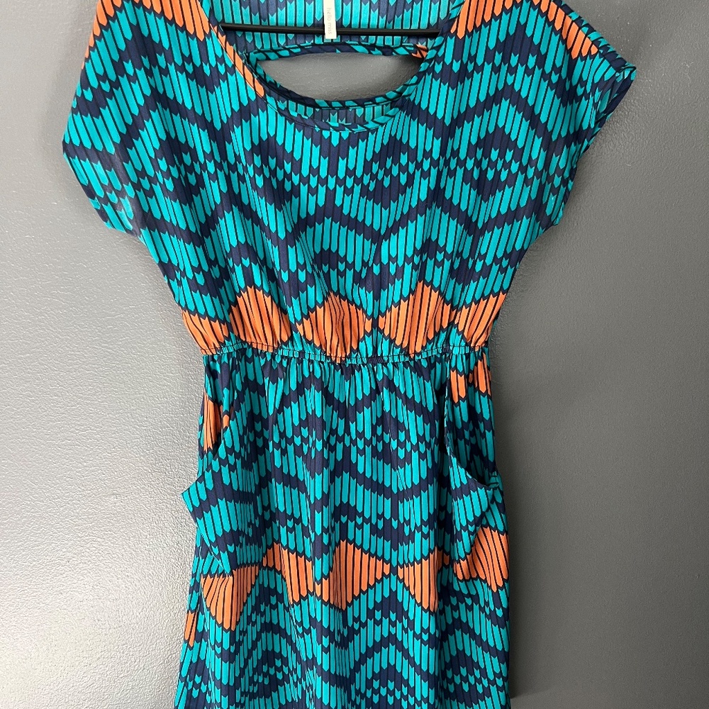 Hello Miss Geometric Print Short Sleeve Mini Dress with Pockets